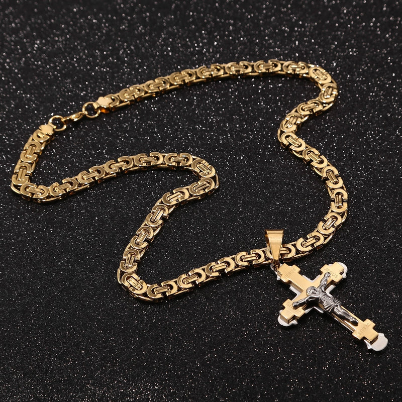 corrente e crucifixo banhado a ouro jesus bizantino significado