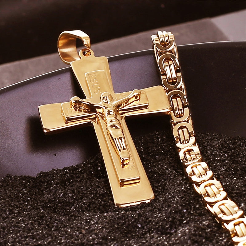 corrente e crucifixo banhado a ouro